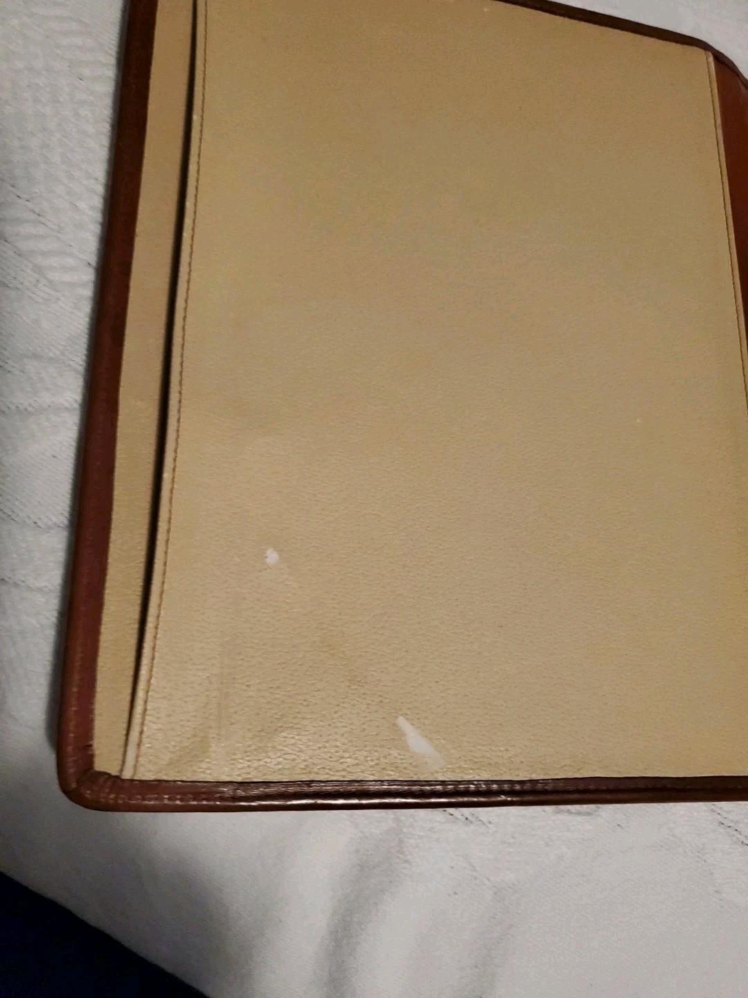 Dooney & Bourke Leather planner Organizer Folio Green/Brown, 8.5" X 9.5"