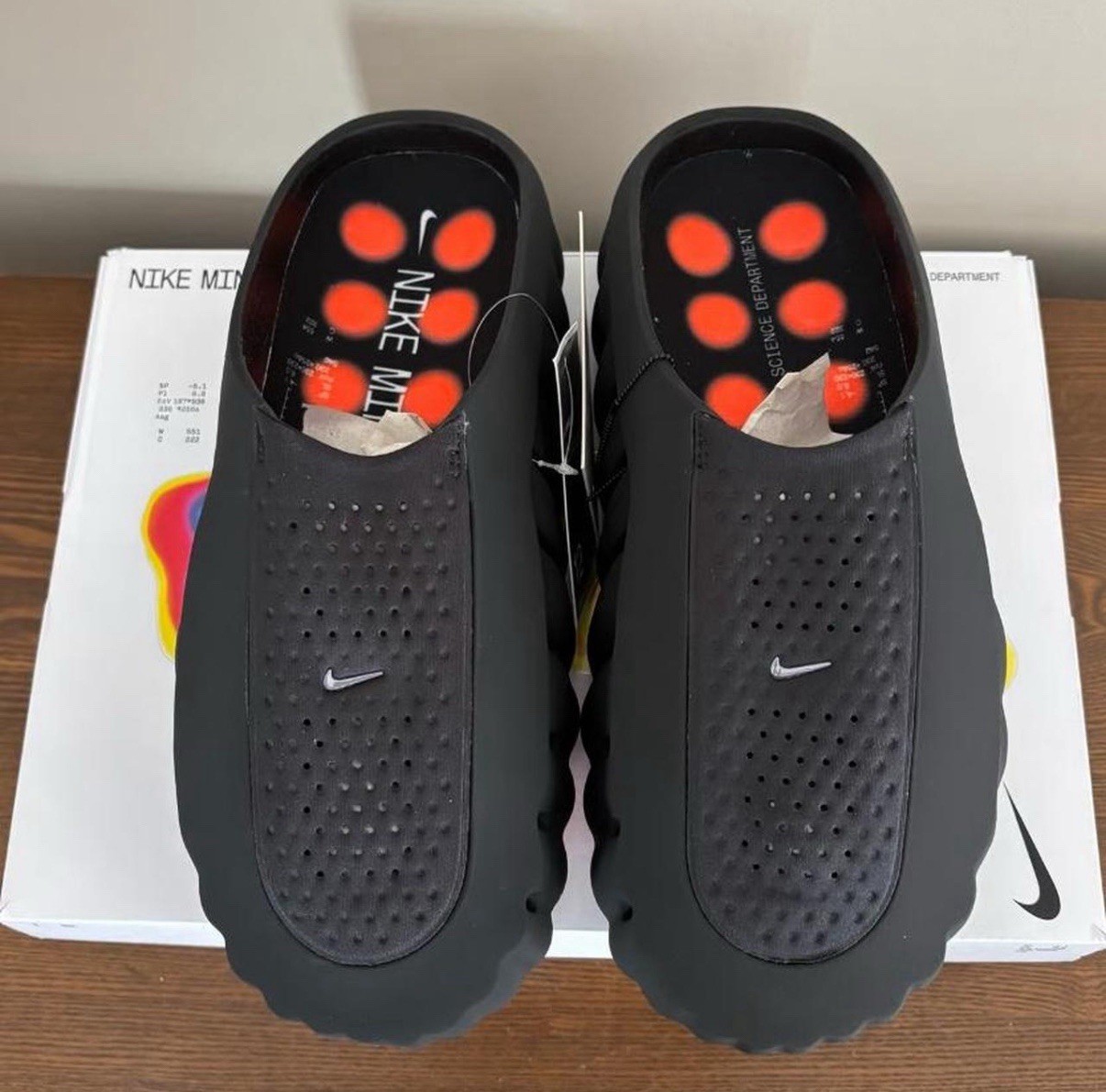 Nike Mind 001 black chrome slides