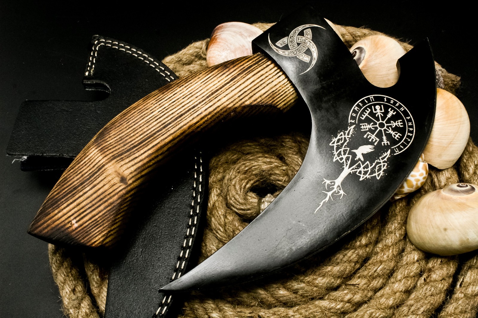 SK124 Custom Handmade Powder Coated Blade Viking Pizza Axe | Pizza Cutter Axe