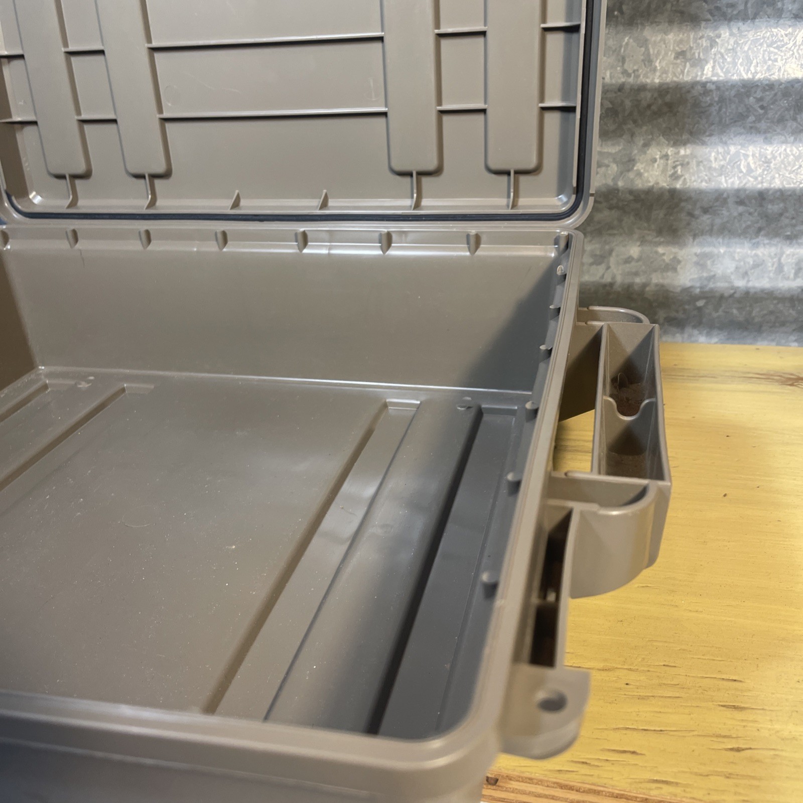 MTM ACR5-72 ACR5 Ammo Crate Utility Box, Brown, Medium