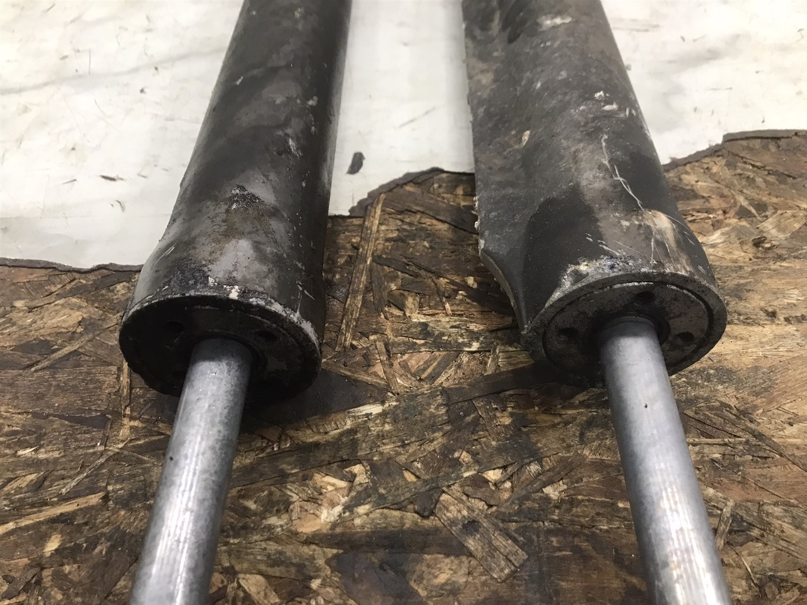 Volvo Penta SX Stern out drive outdrive trim tilt lift hydraulic cylinders