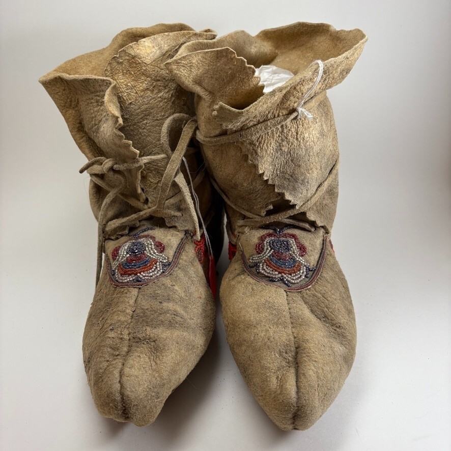 1920s Cree Native American Moccasins High-Top Beaded Pucker Toe Soft-Soled