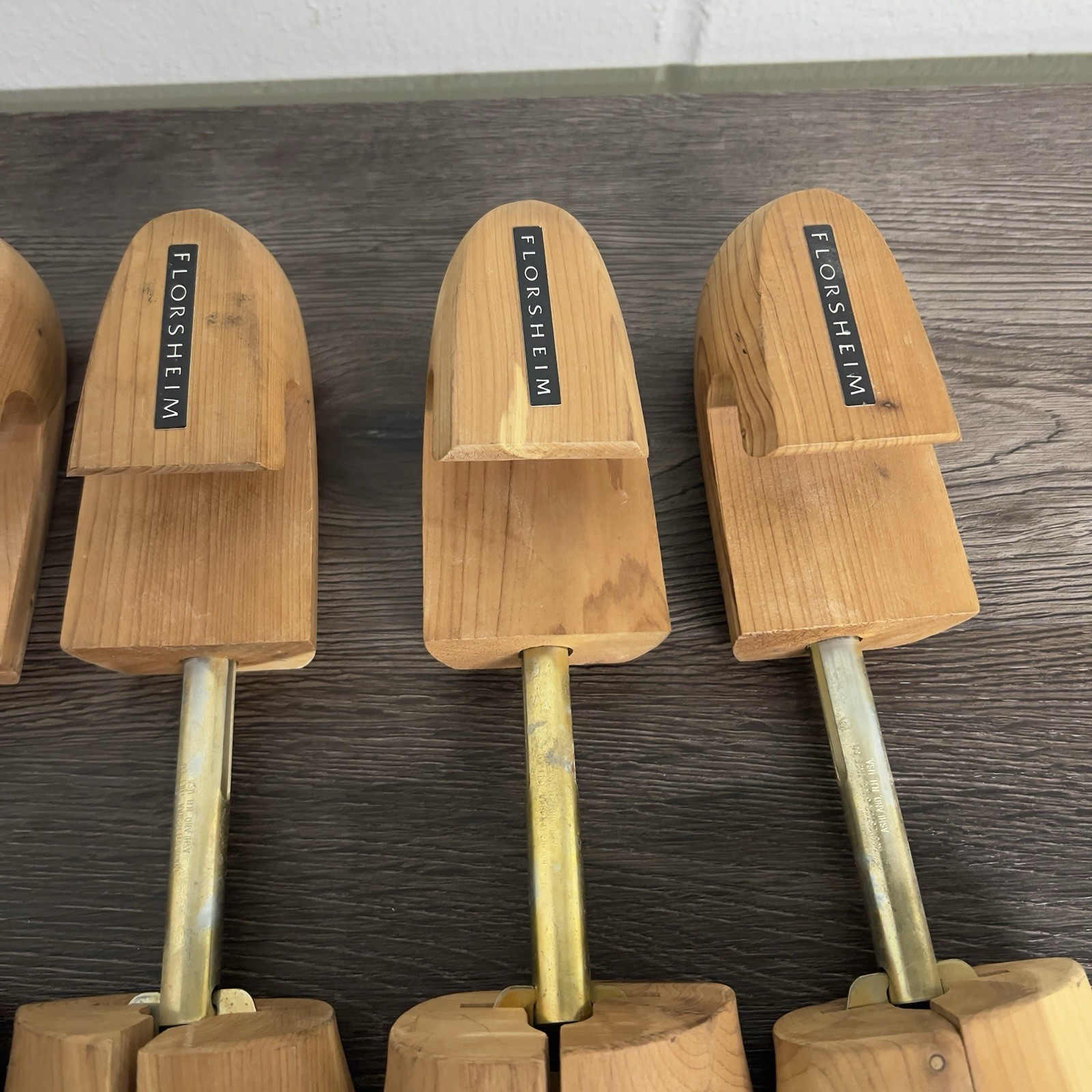 Vintage Florsheim Large Travel Tree Shoe Keepers Stretchers Cedar Wood 2 Pr