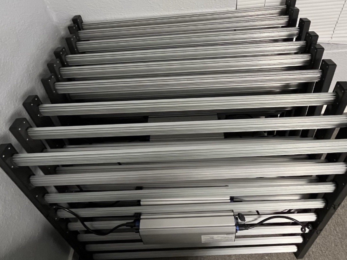 Efinity LED Grow Light ML-TYN66006, 660W 110-277Vac 50/60Hz