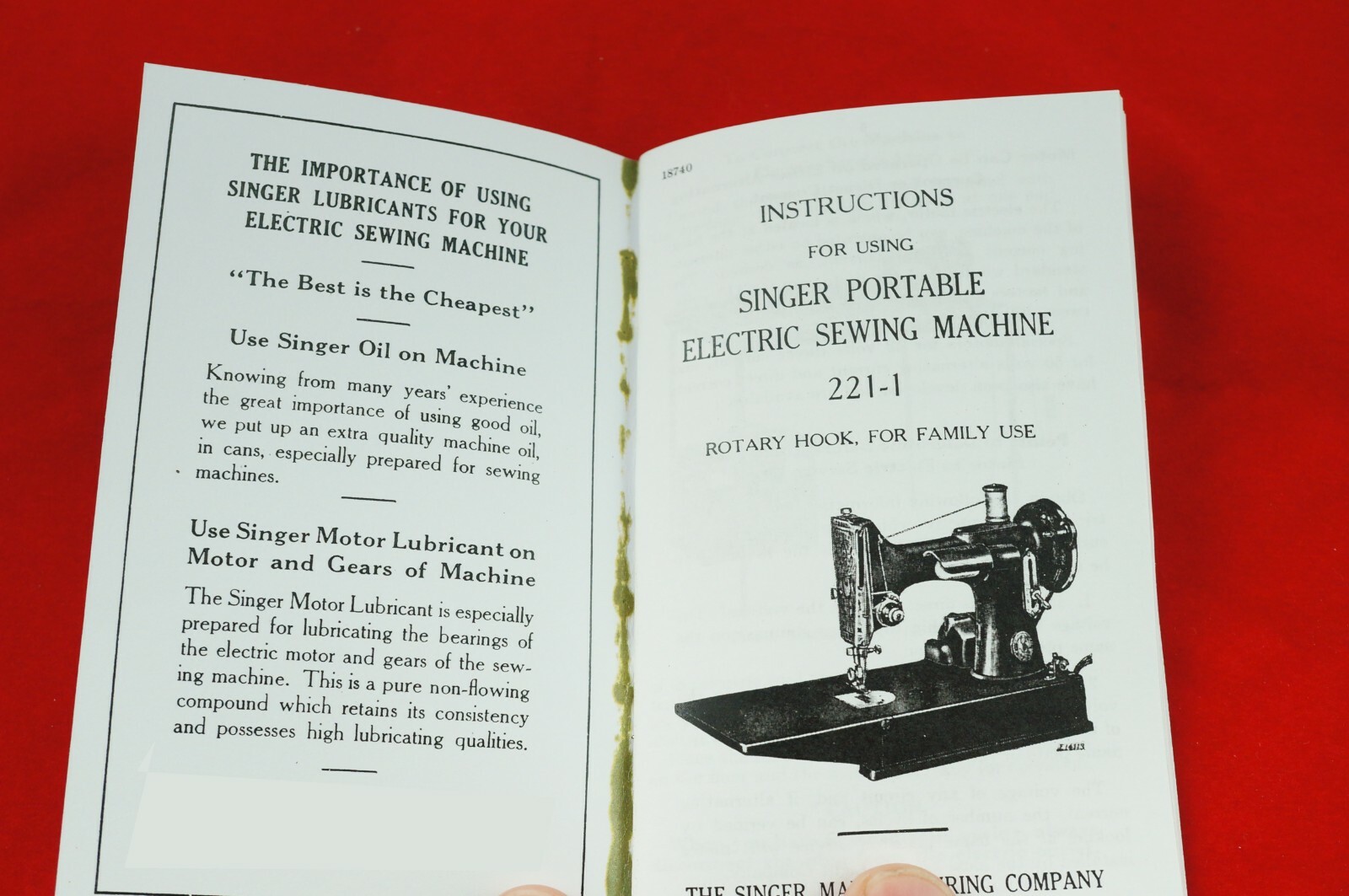 Singer Featherweight 221 221-1 Sewing Machine Owners Manual Feather Weight