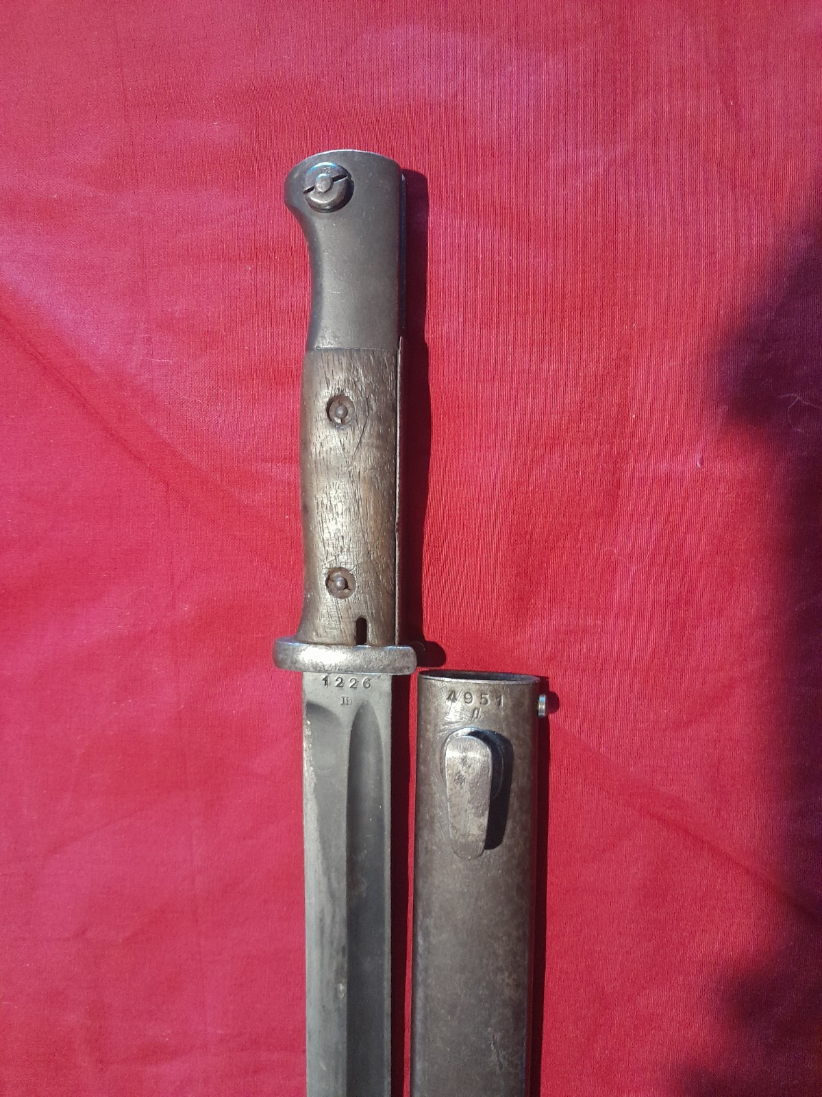 German K98 bayonet, WKC 1938 - Non matching 1942 scabbard By Hörster