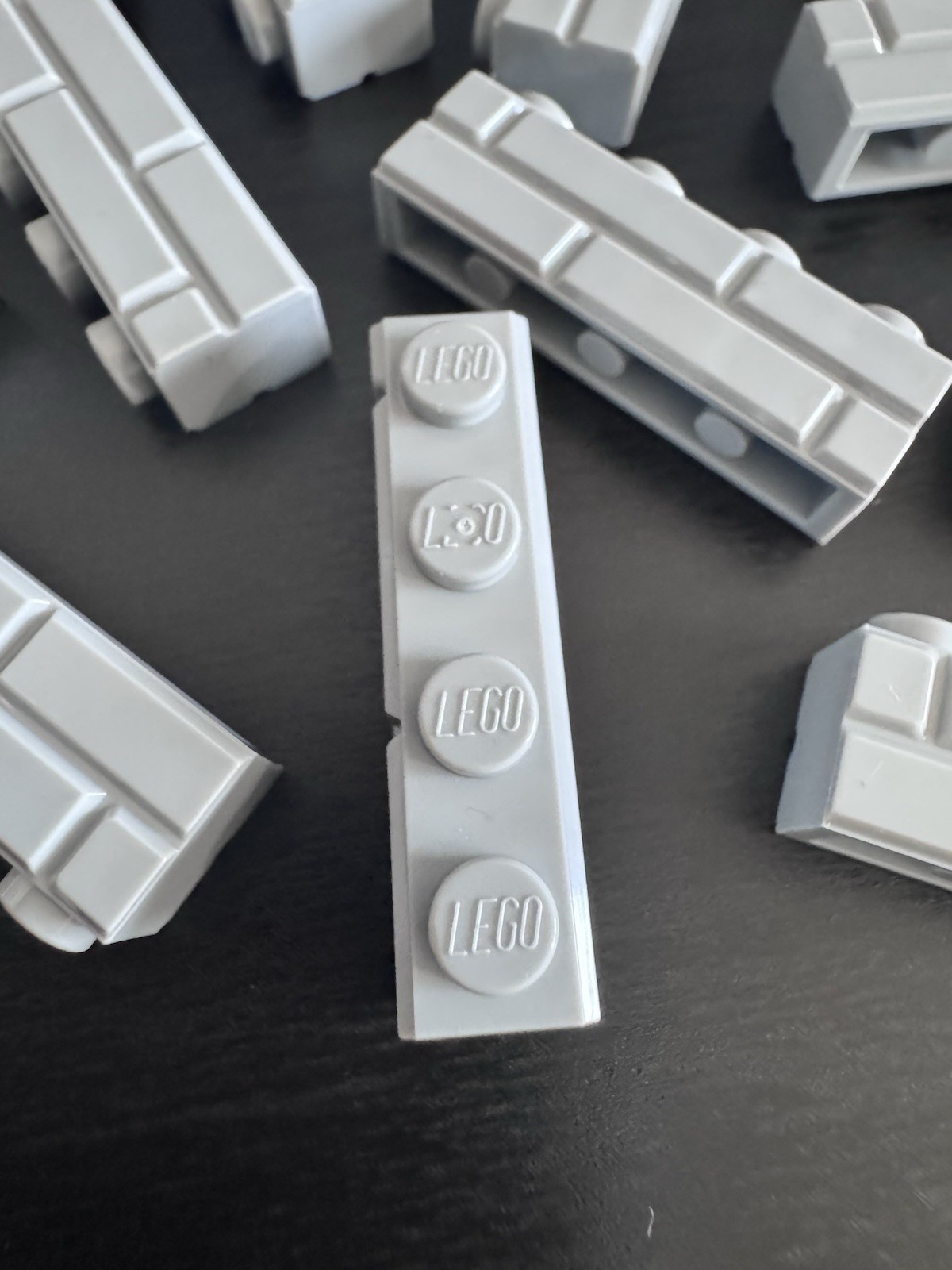 ( 100 ) BRAND NEW LEGO 1x4 LIGHT GRAY BRICK WALL MASONRY CASTLE 15533 PROFILE