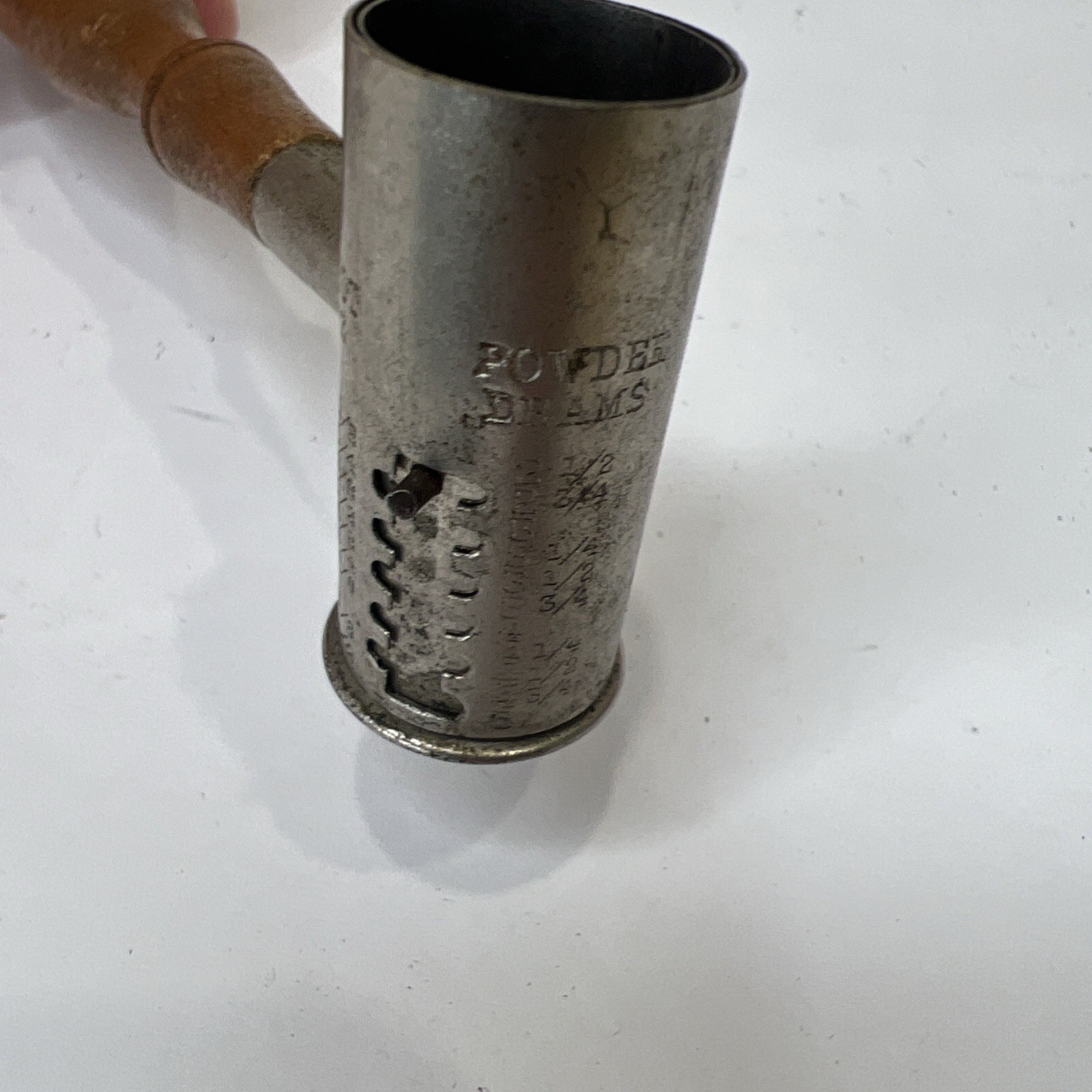 U.H. Co. Torrington Conn. Wood Adjustable Powder Drams Shot Oz Measure Vintage
