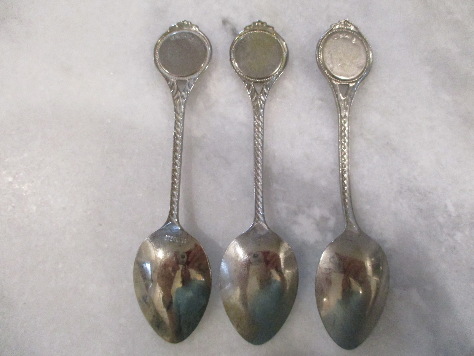 APOLLO SKYLAB MISSION SOUVENIR SPOONS SET(18) +STERLING APOLLO 11 ENAMEL-HOLLAND