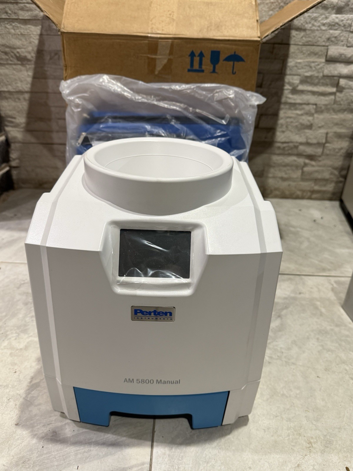 Brand New Perten AM5800 Aquamatic Grain Moisture & Quality Meter