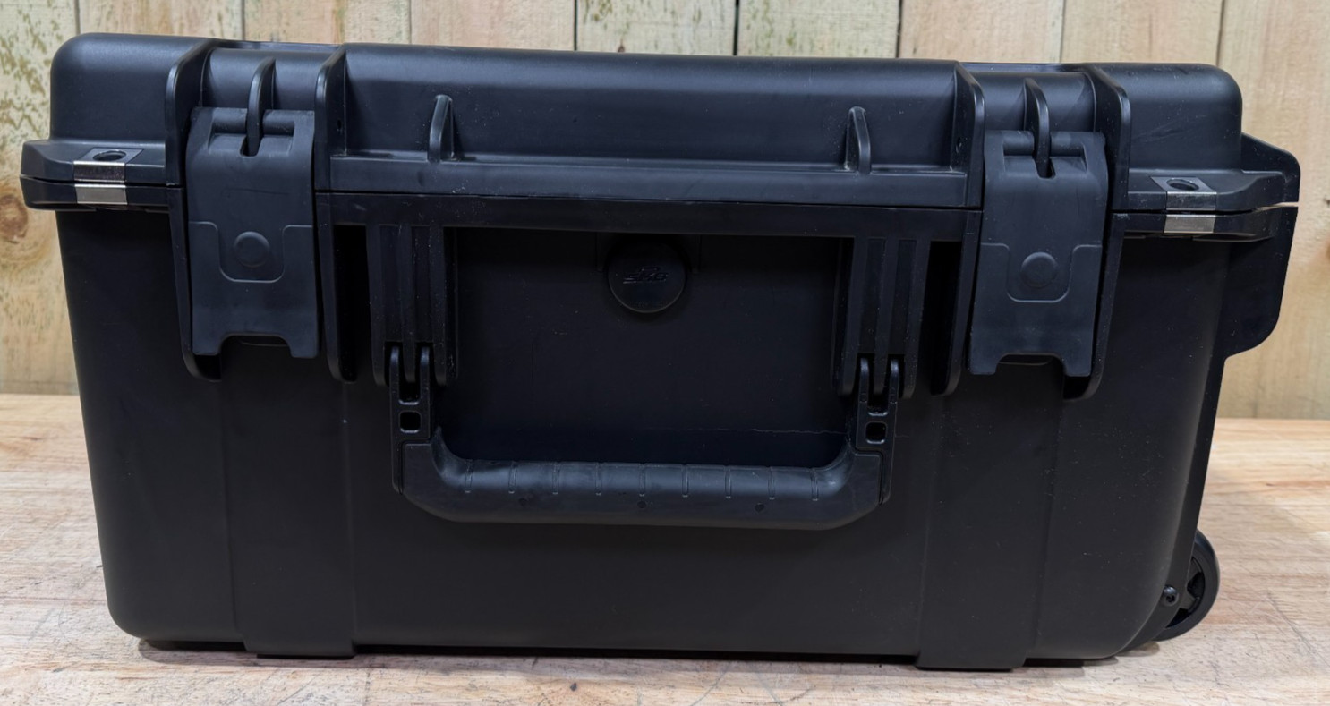 SKB iSeries 2015-10 Waterproof Rolling Case Carry On Great Condition AB