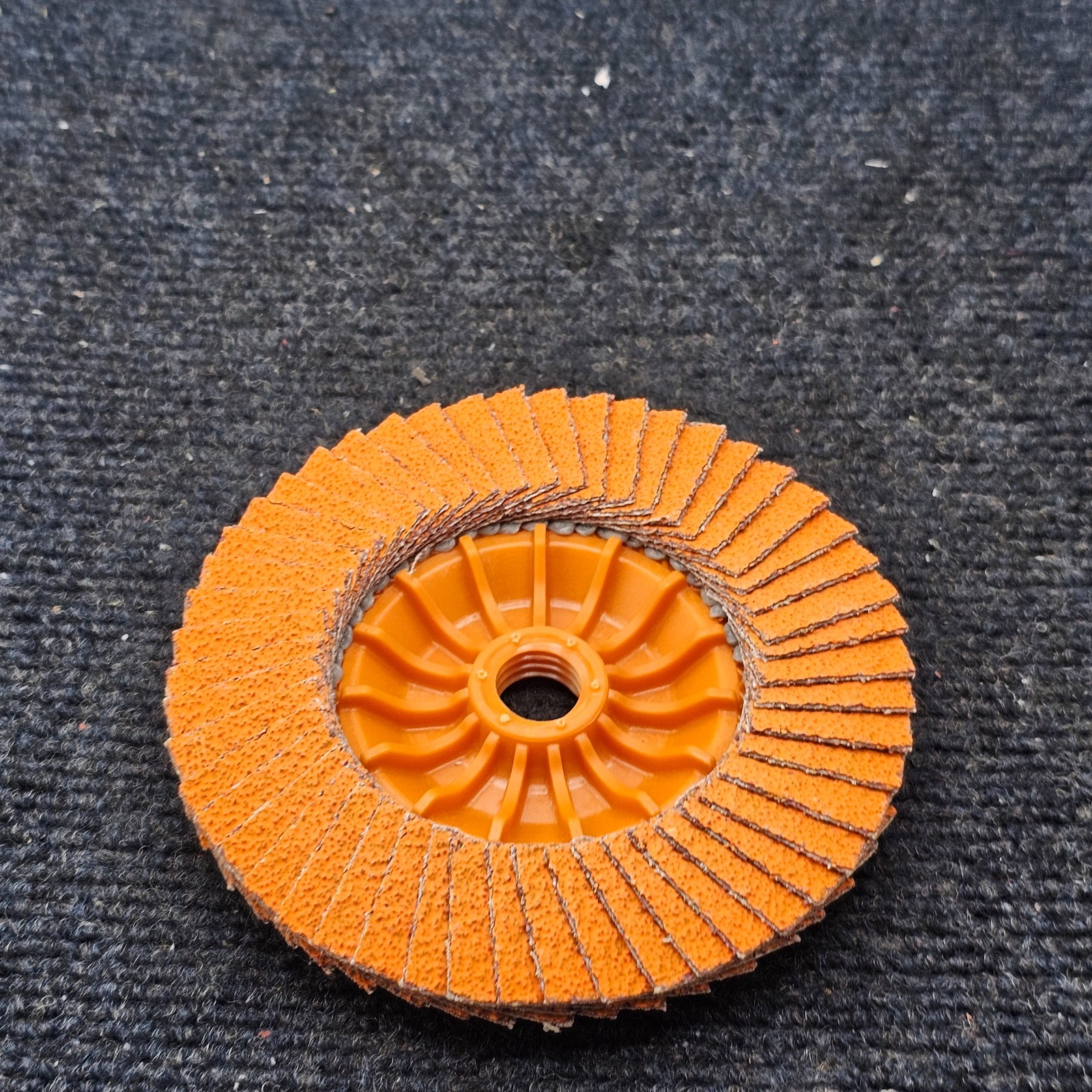 (QTY 2) Walter 06-A 452: Enduro-Flex Turbo 36/60 Grit 4-1/2" Abrasive Flap Disc