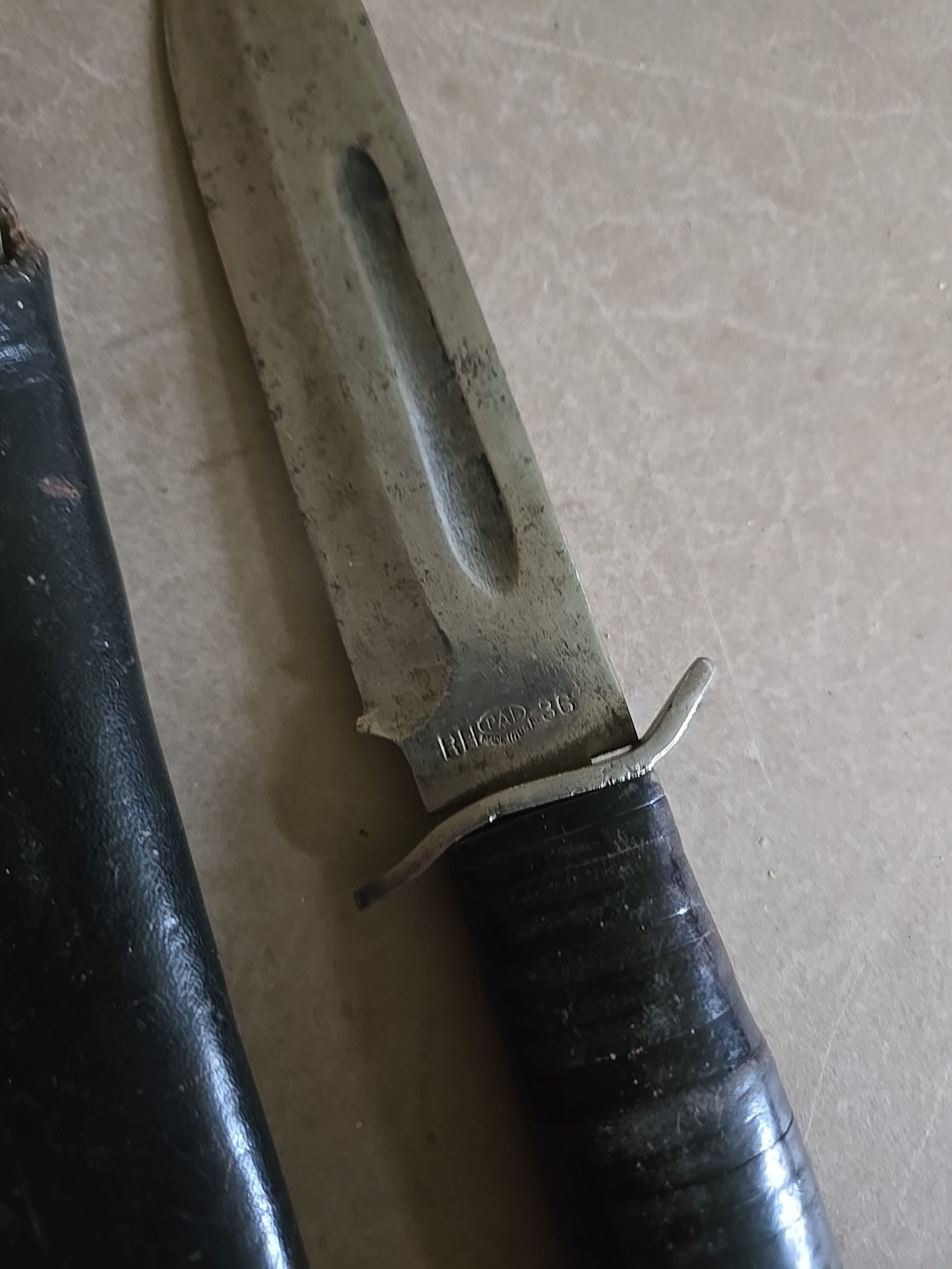 Vintage US WW2 Pal RH-36 Fighting Knife & Leather Sheath Please Read