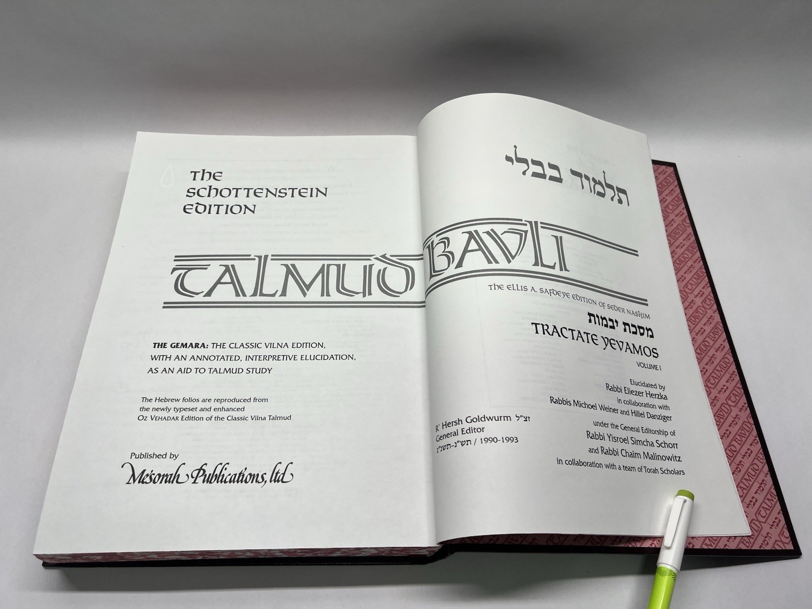 ARTSCROLL TALMUD tractate YEVAMOS II Hebrew-English Gemara