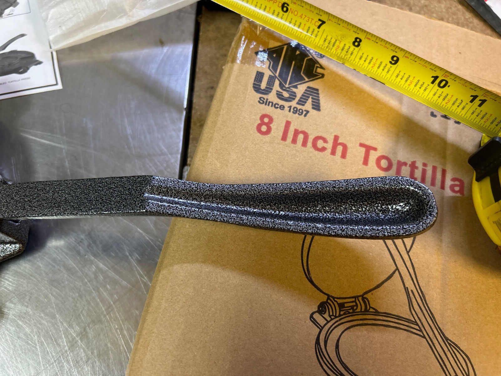 Arc USA 8" Tortilla Press Cast Iron Empanadas Dough Arepas Heavy Duty Pataconera