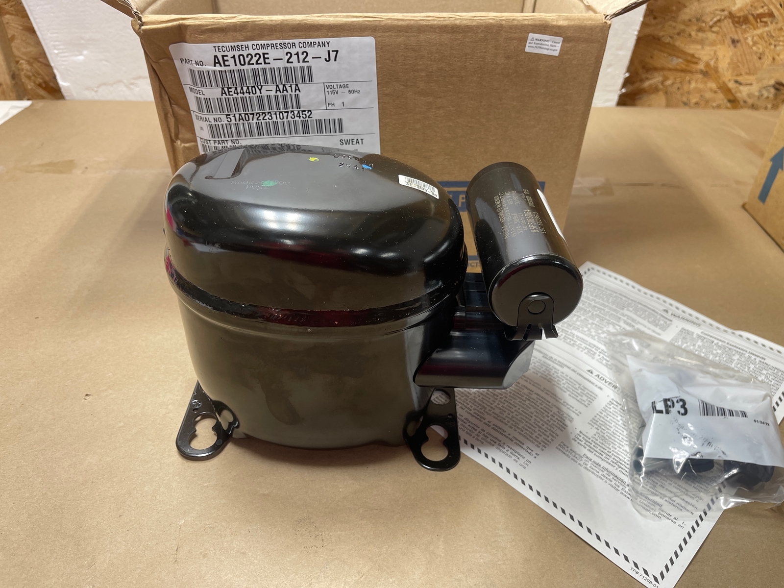 Tecumseh AE1022E-212-J7 115V 1PH Refrigeration Compressor R134A 1/3HP