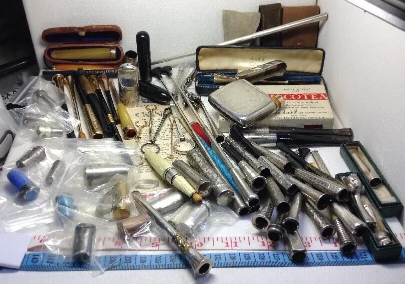 Antique 14k Gold Tip Cigarette Holder Ebony & Bone Shaft Size 3.00”