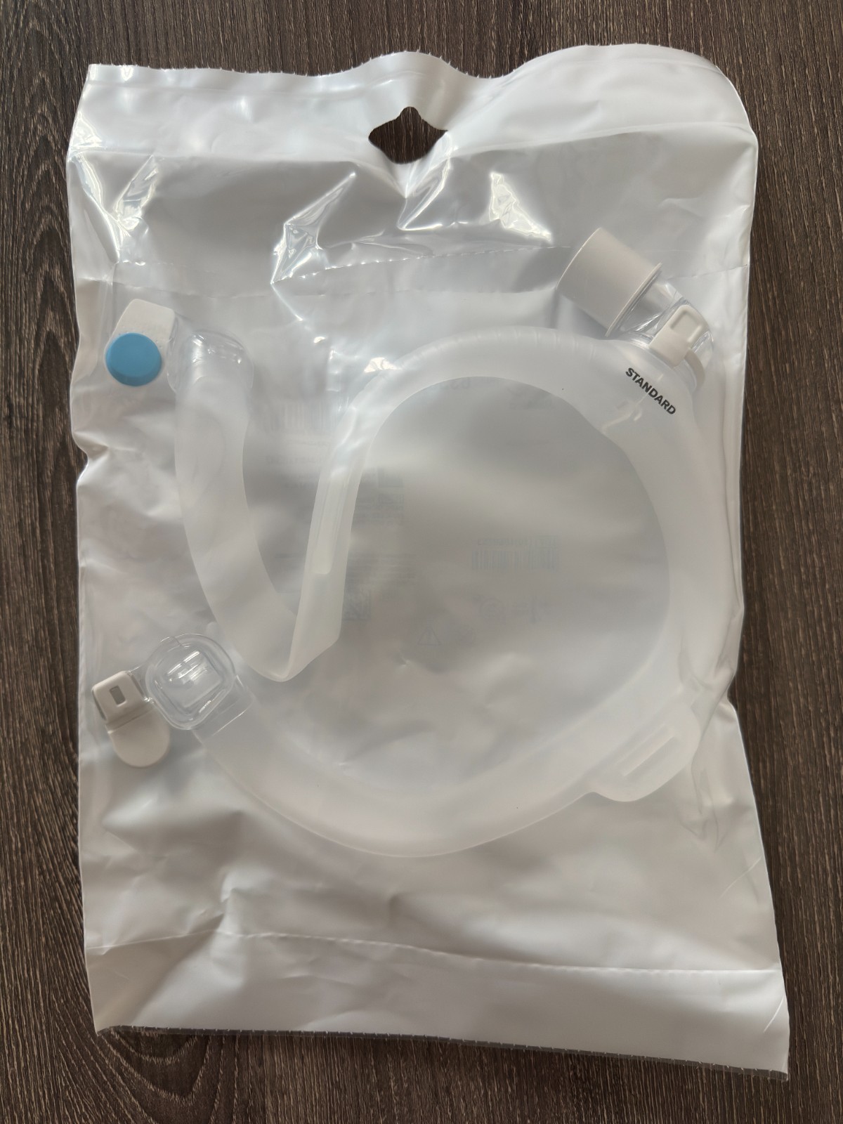 ResMed AirFit F30i Frame with Hose Elbow Standard 63369