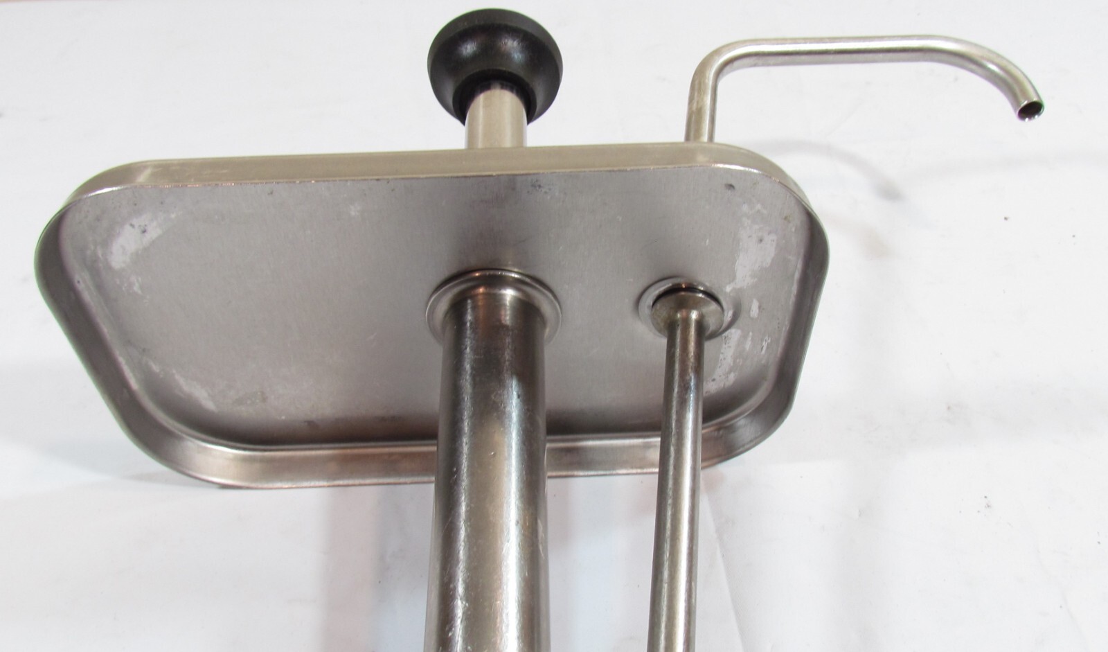 Pre-Owned Server FP-V 82120 Stainless Steel 1.25oz Pump with Lid PC3