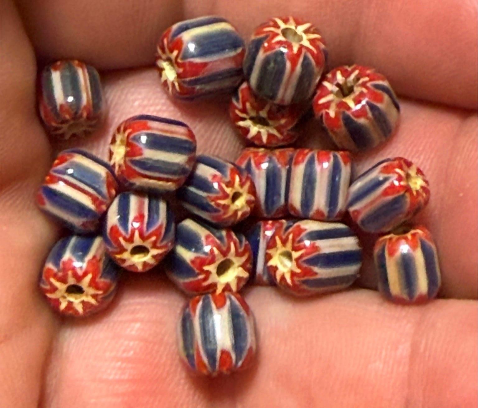 (10) Huron Indian Red White Blue Chevron Glass Trade Beads Fur Trade 1800's