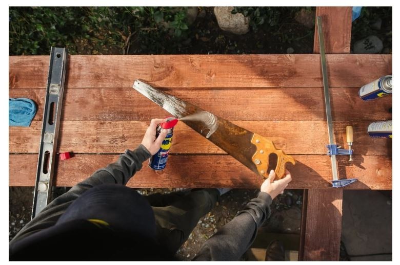 WD-40 Multi-Use Product Lubricant Spray with Smart Straw, 12 oz.