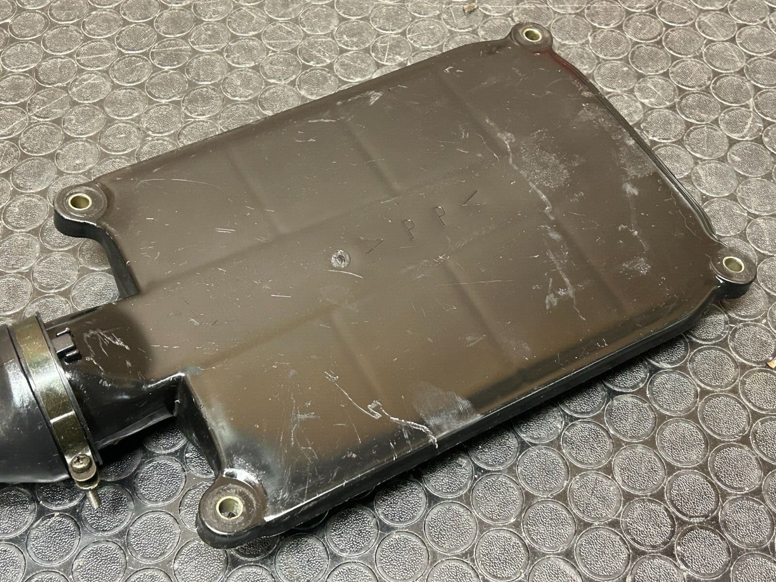 YAMAHA BLASTER OEM AIR BOX INTAKE CLEANER CASE TOP CAP LID YFS200 ✅FASTSHIP✅ C1N