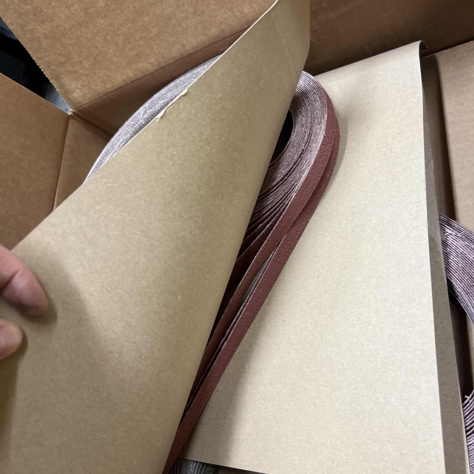 3M Cubitron ll Cloth Belt 784F, 1/2 in x 42 in, 60+ YF-weight, L-Flex, 200 Case