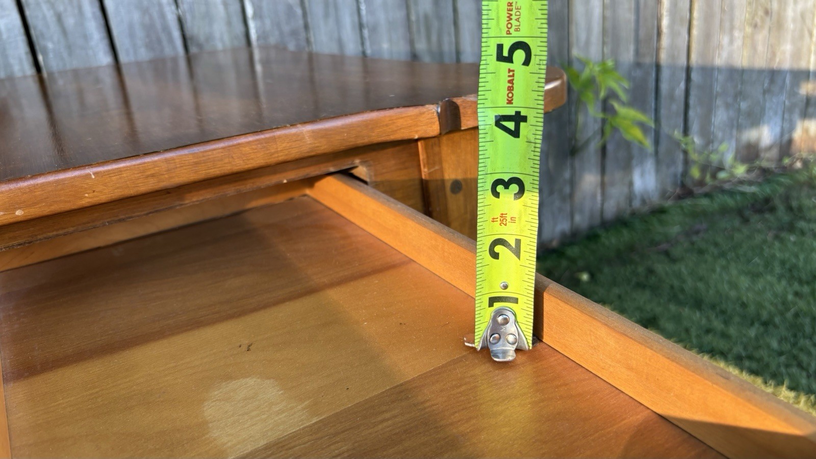 ETHAN ALLEN Maple Colonial Early American Country French Heirloom Nightstands