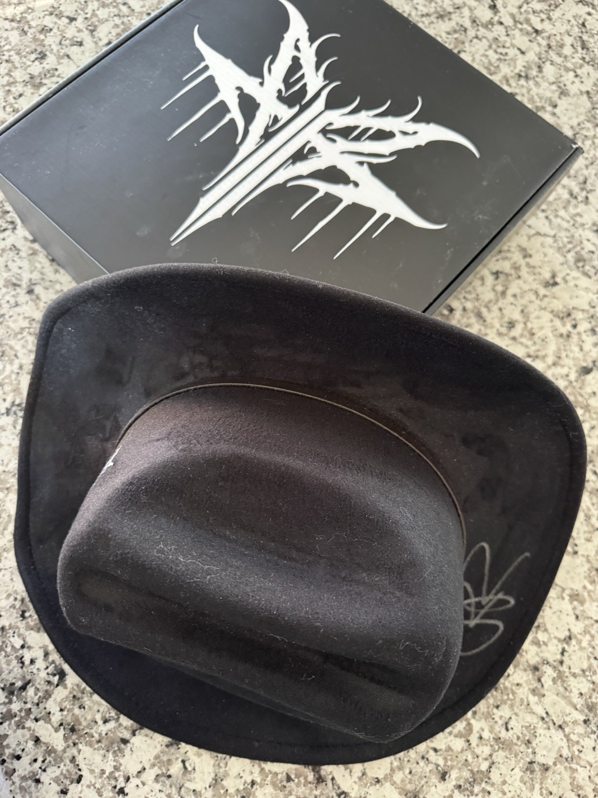 Falling In Reverse Ronnie Radke Signed Merch LOT Hat 3 2XL T-Shirts Lyric Sheet