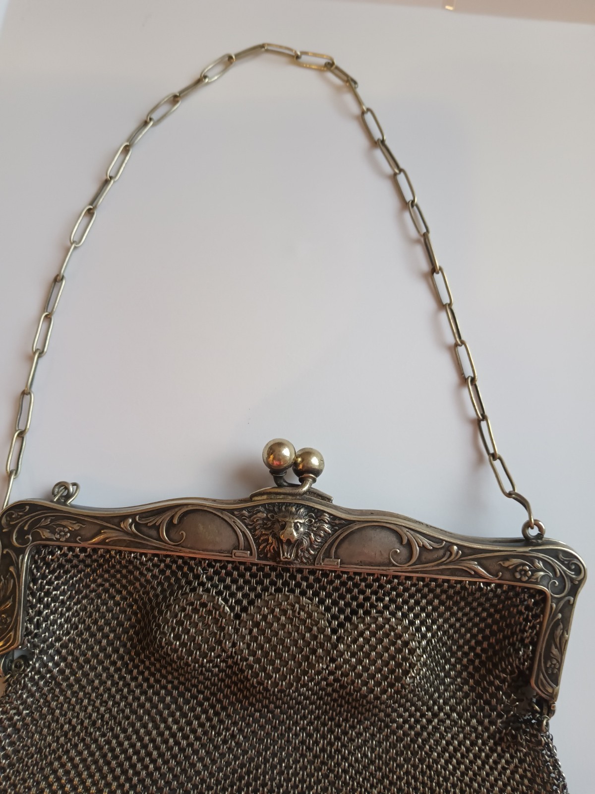 Antique Silver Plated Ornate Lion Mesh Hand Bag Purse W/ Change Holder