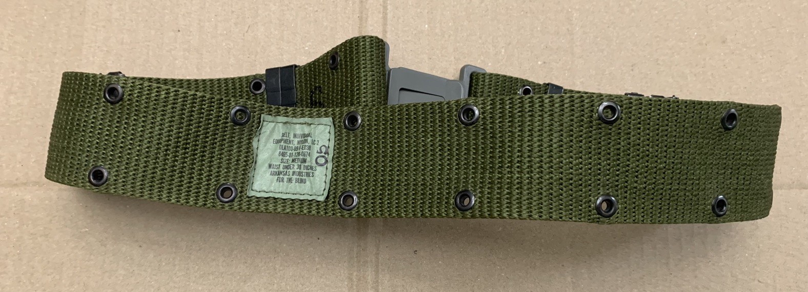 US Military LC-2 Nylon Individual Equipment Belt Size Medium