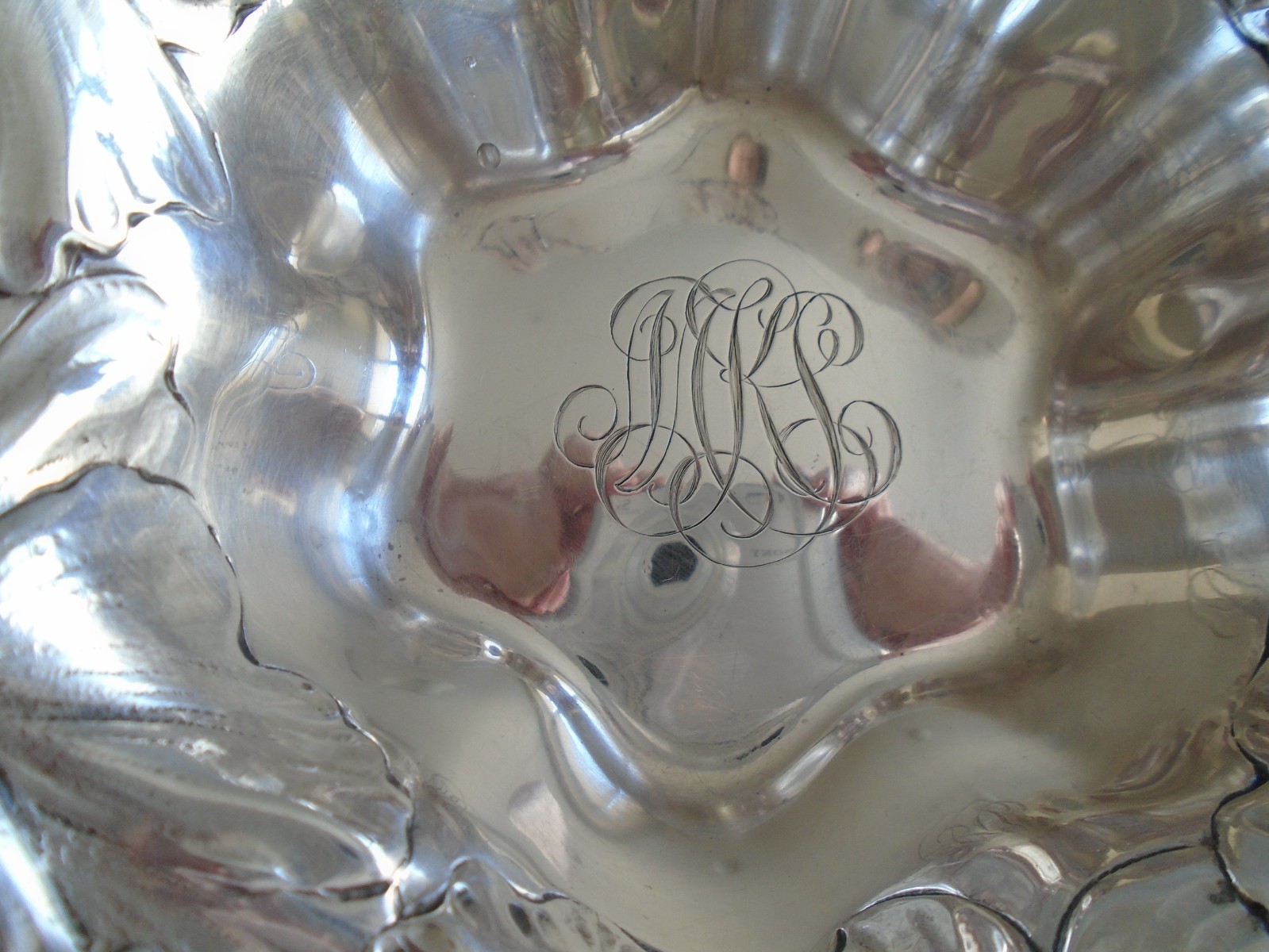 GORHAM STERLING SILVER ~ REPOUSSE DISH BOWL 7" c1898 5.6oz~ ART NEUVEAU BEAUTY!