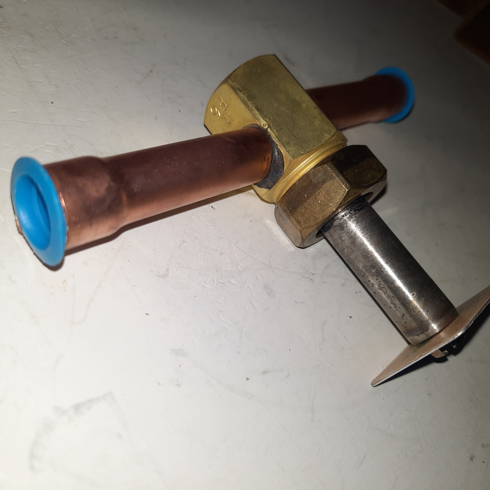 SOLENOID VALVE E6S140 1/2" ODF less coil