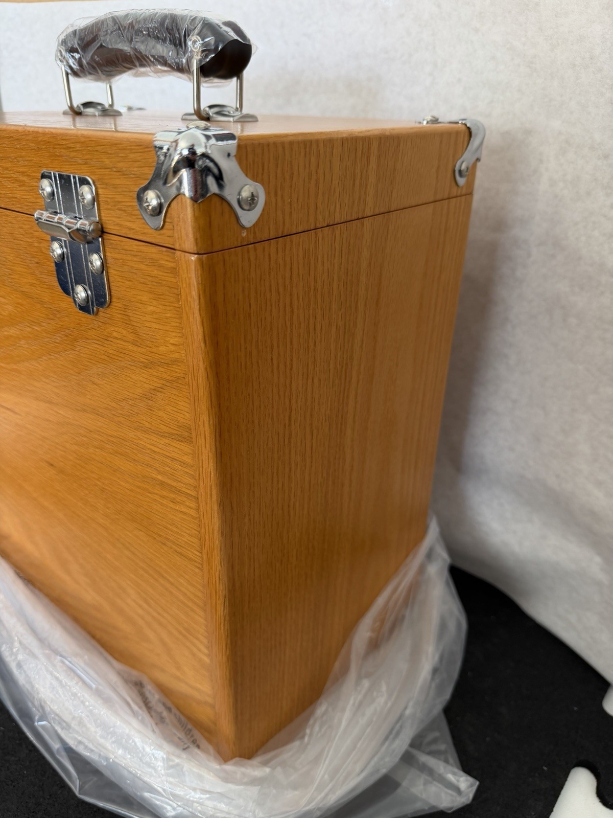 GI-T16 Gerstner International Oak 6-Drawer Collector's Chest NEW - Open Box