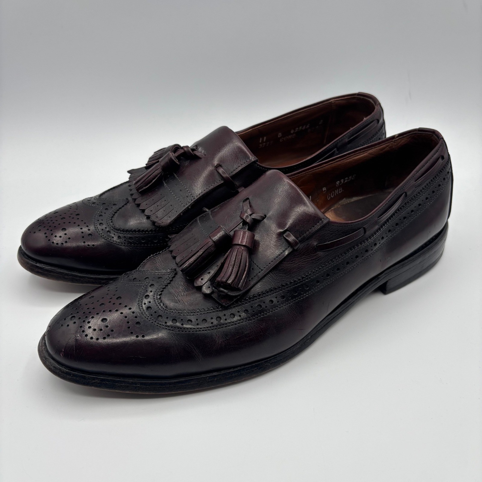 Allen Edmonds Arlington Burgundy Wingtip Tassel Loafers Mens Size 11 B *FLAW