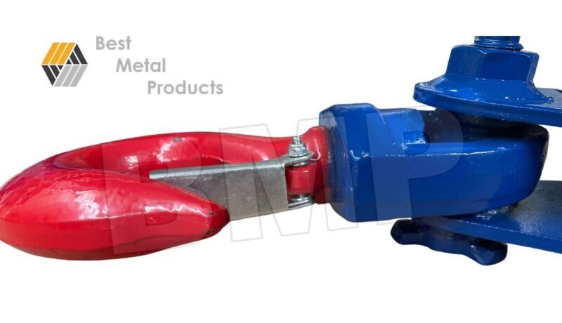 4 Ton 4-1/2" Snatch block with hook and Latch 0900158