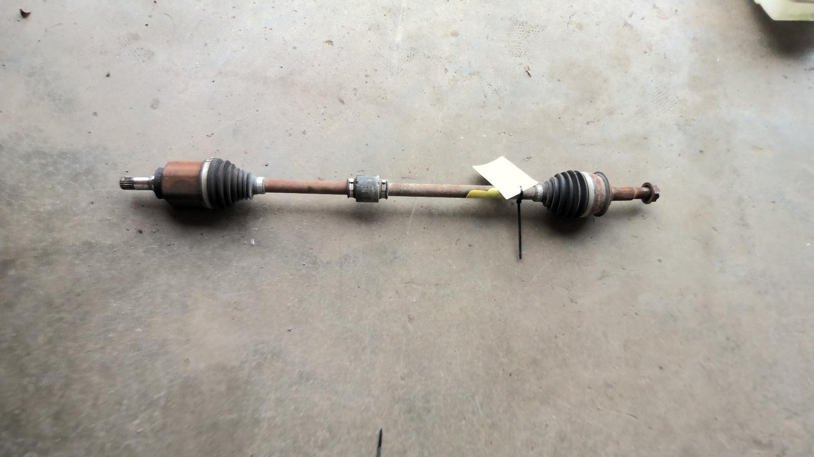 Used Front Right Drive Axle Shaft fits: 2017 Chevrolet Cruze front gasoline AT F