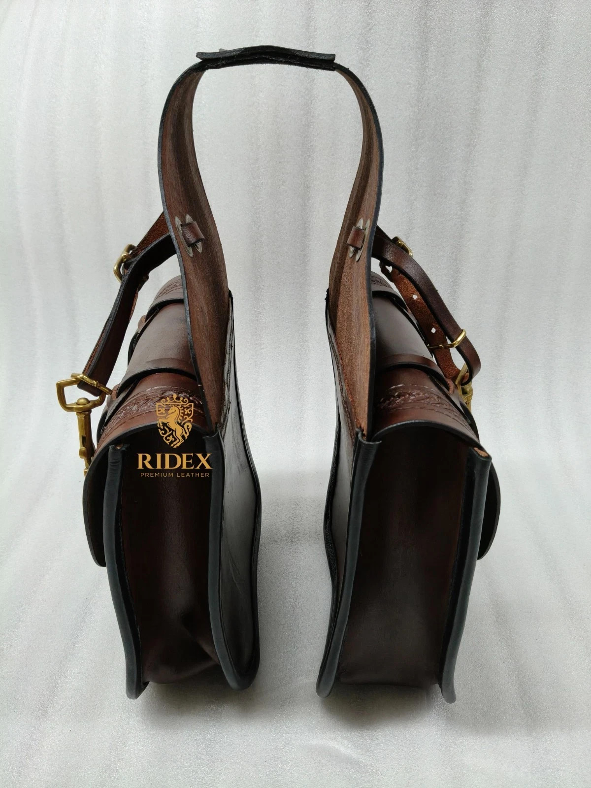 Attractive Brown Leather Western Tooled Saddle Bag For Horse.