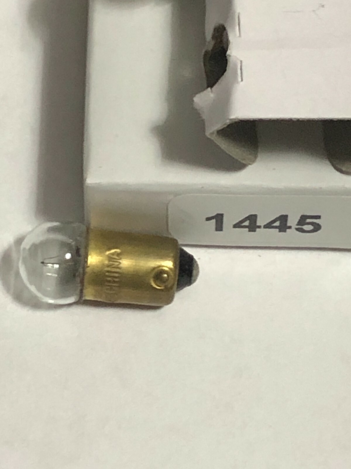 10 1445 light bulbs 18 Volt Bayonet Base bulb for Lionel Trains