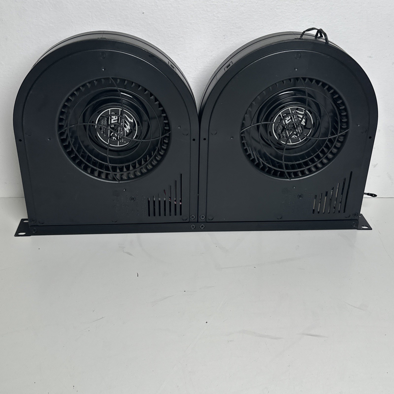 Middle Atlantic Products QBP-2 Blower Panel No Power Cord Tested