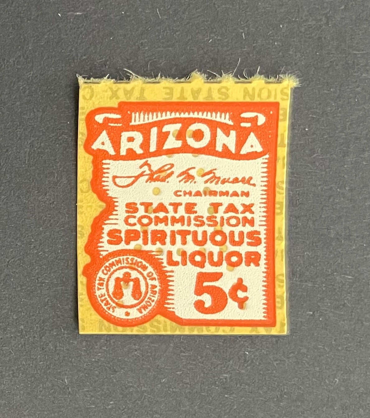 Arizona State Revenue - 5 cents orange Spirituous Liquor Tax Stamp - #L22 - MNH