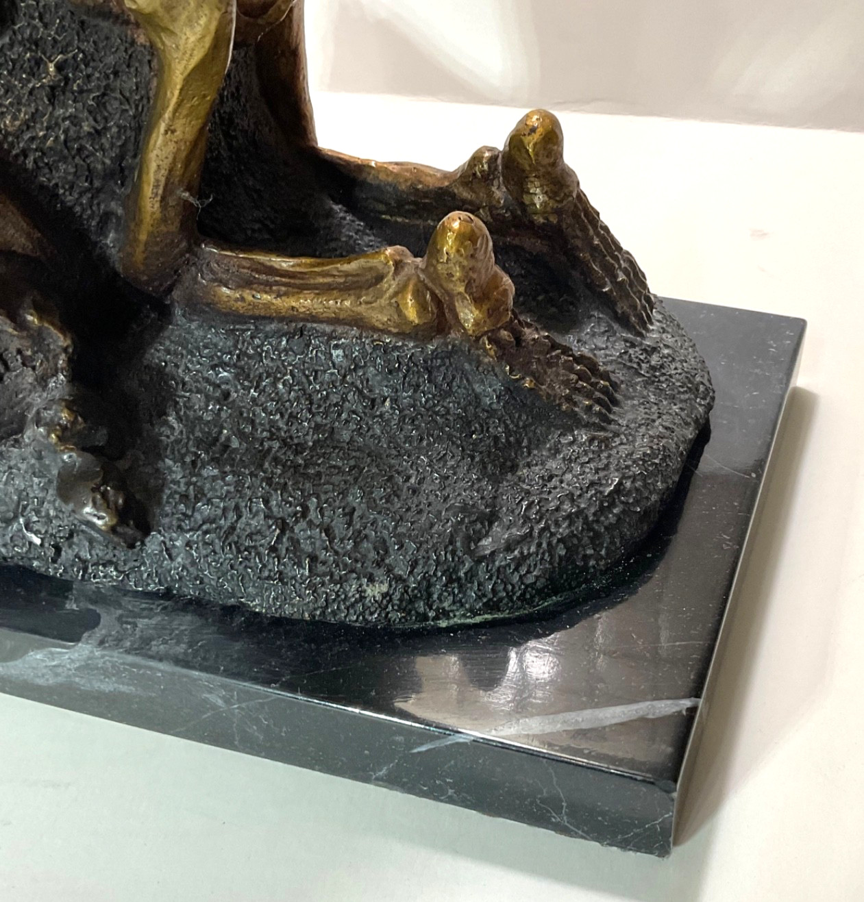 Love Never Dies Gothic Skeleton Marble Cinco de Mayo Decor