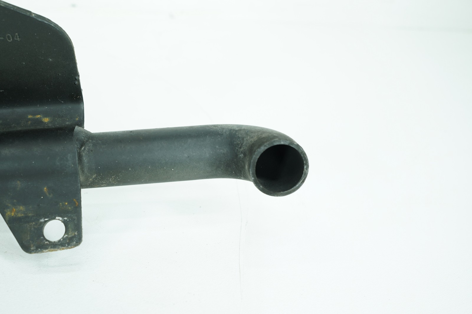 2005 Harley Sportster XL883 OEM Exhaust Muffler Interconnect Bracket Support Bar