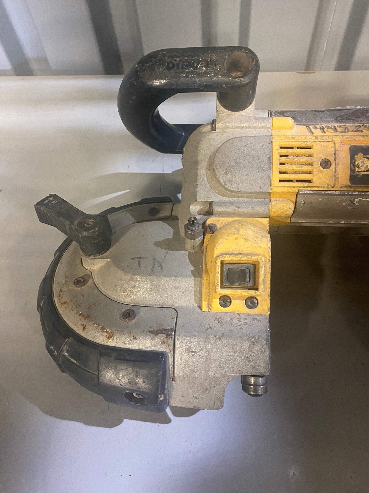 Dewalt DWM120 Band Saw, 5" Deep Cut w/ Variable Speed (Used)