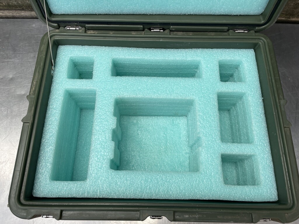 25x19x15" Exterior Pelican Hardigg Weather Tight Transport Case Military Medical