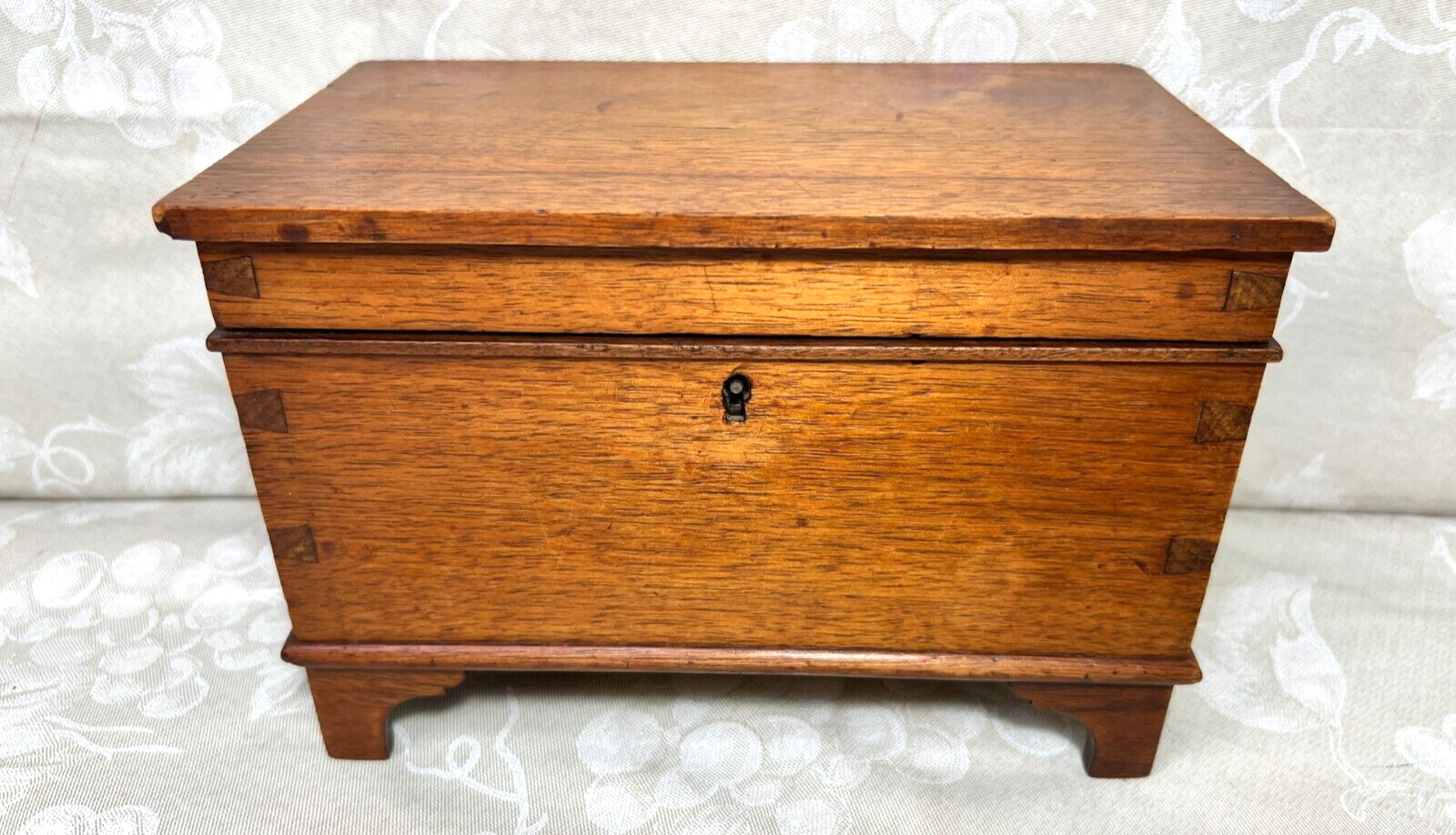 Diminutive Blanket Chest Probably made by a Cabinet Maker No Key