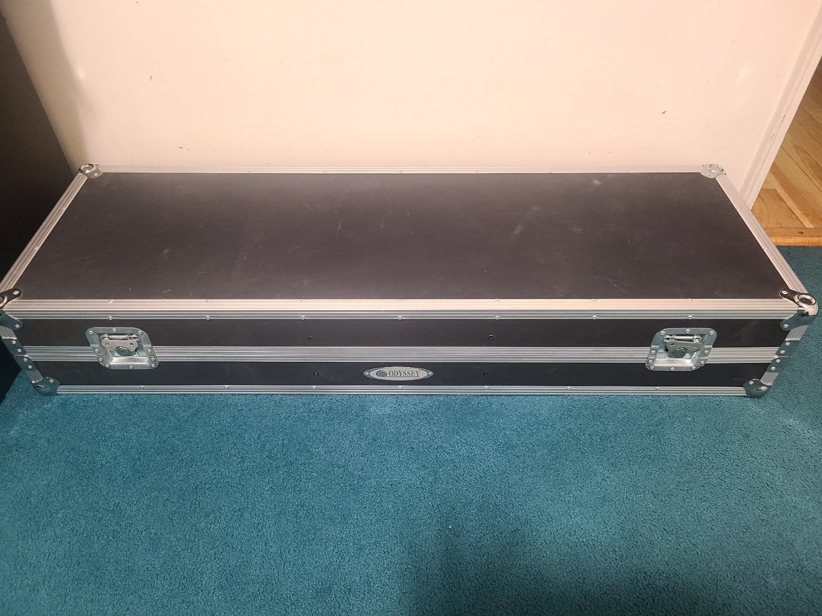 Odyssey DJ Coffin 10 inch Mixer