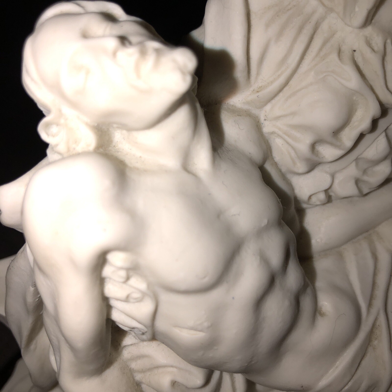 Michelangelo's Pieta Jesus Sculptor A. Santini PIETA Classic9x7x4” Made In Italy
