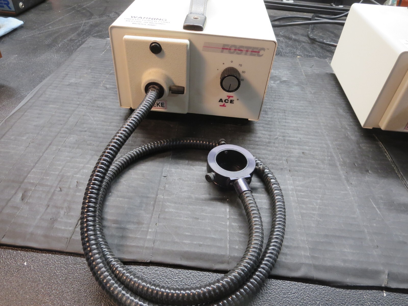 Fostec Ace, 20500, Illuminator Light Source, With Fiber Optic Cable, Powers On