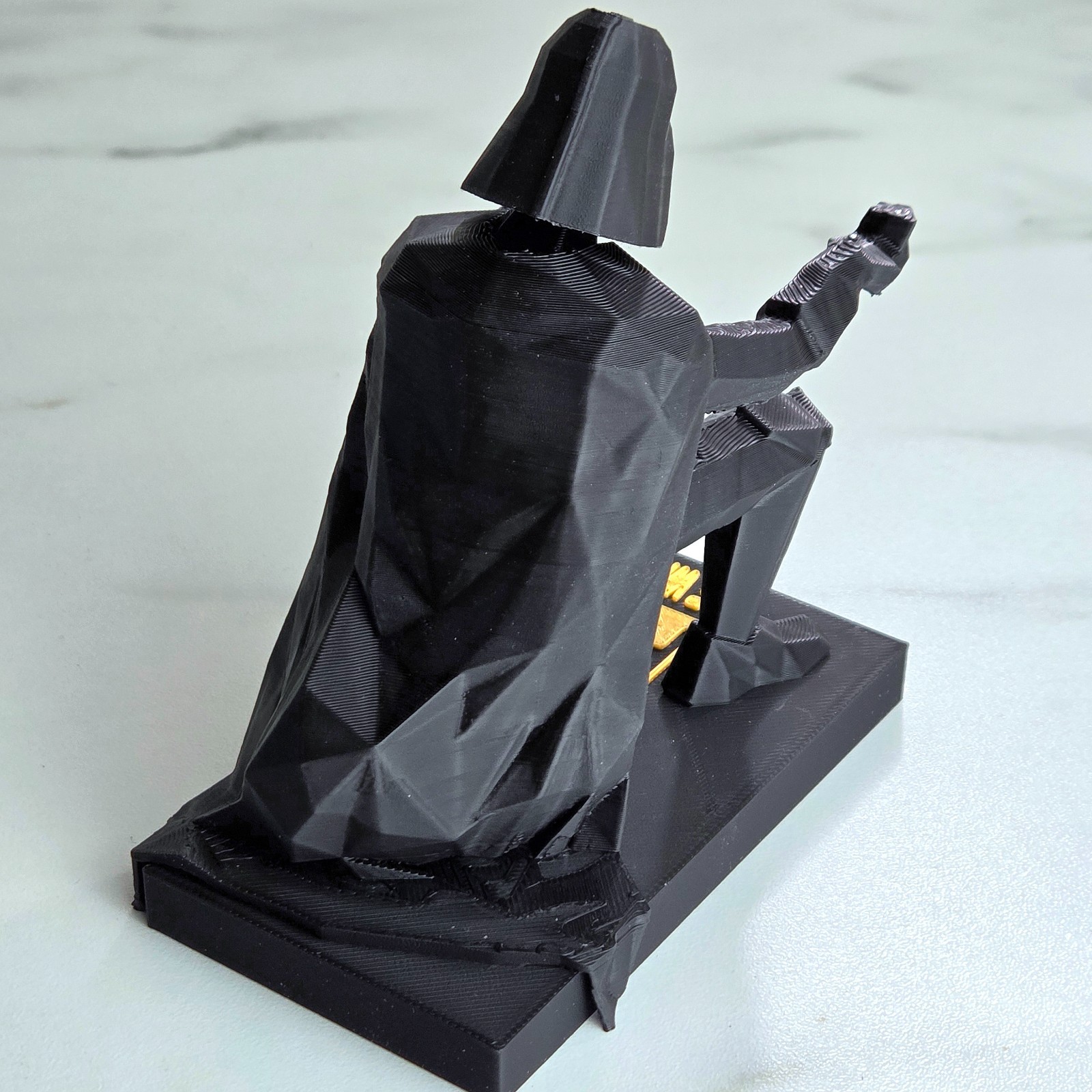 Darth Vader Pen Holder – 5 Color 3D Print | Gold “May the Force Be With You”